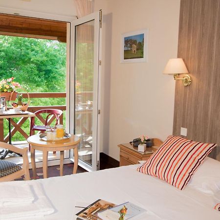 Les Trois Soleils Hotel Saint-Cere Luaran gambar